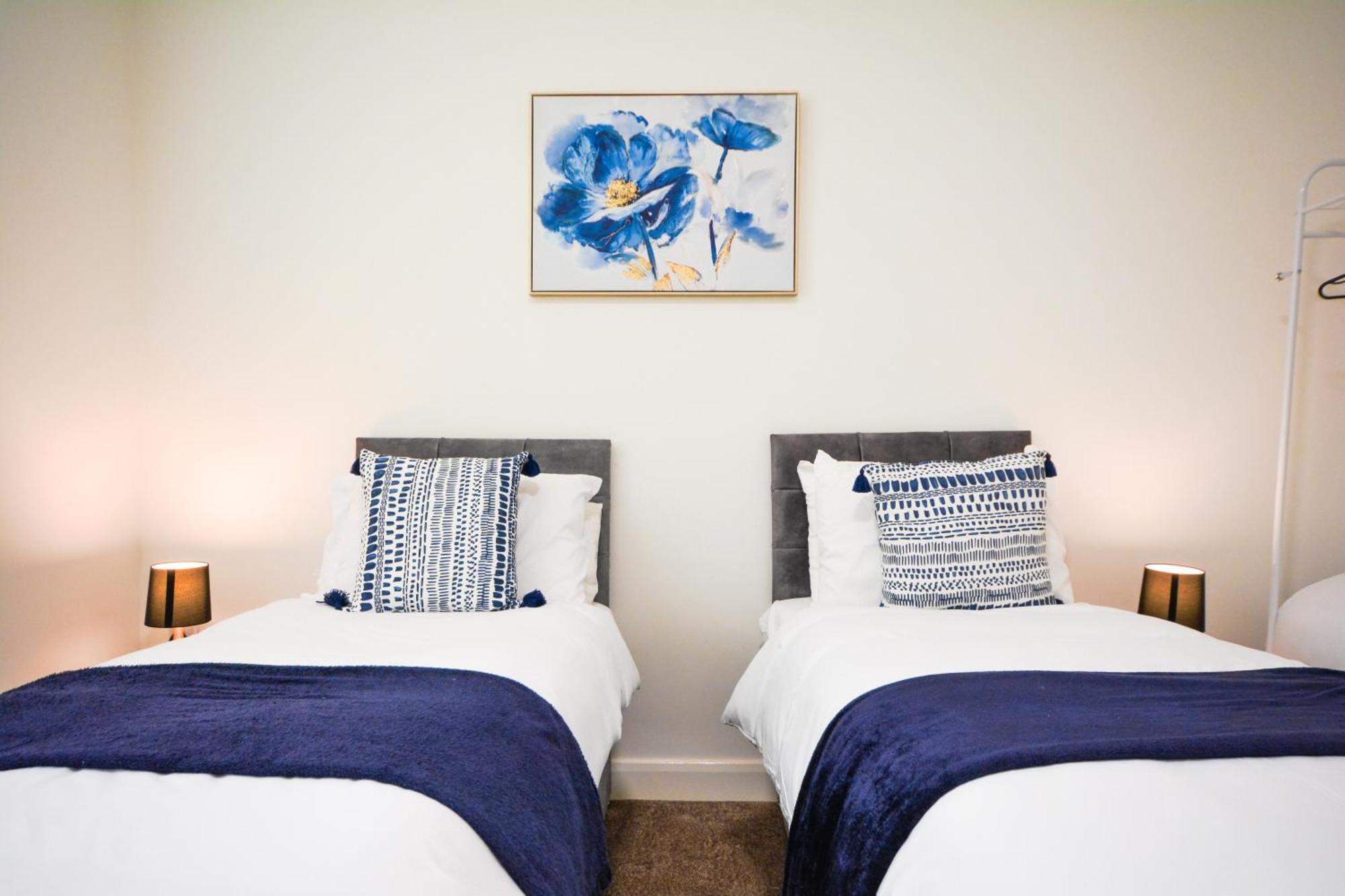 Stylish Suite With Free Parking Manchester Exterior photo